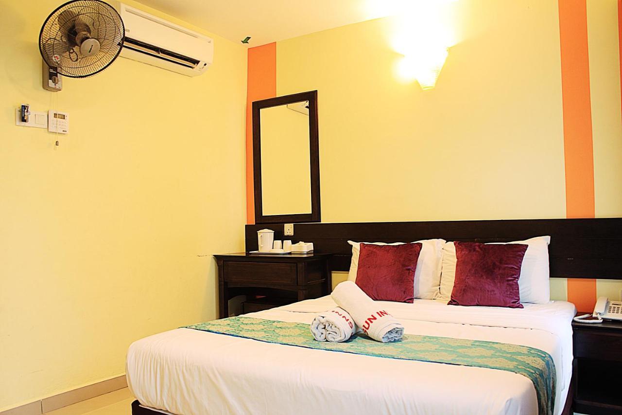 Sun Inns Hotel Ayer Keroh Bagian luar foto