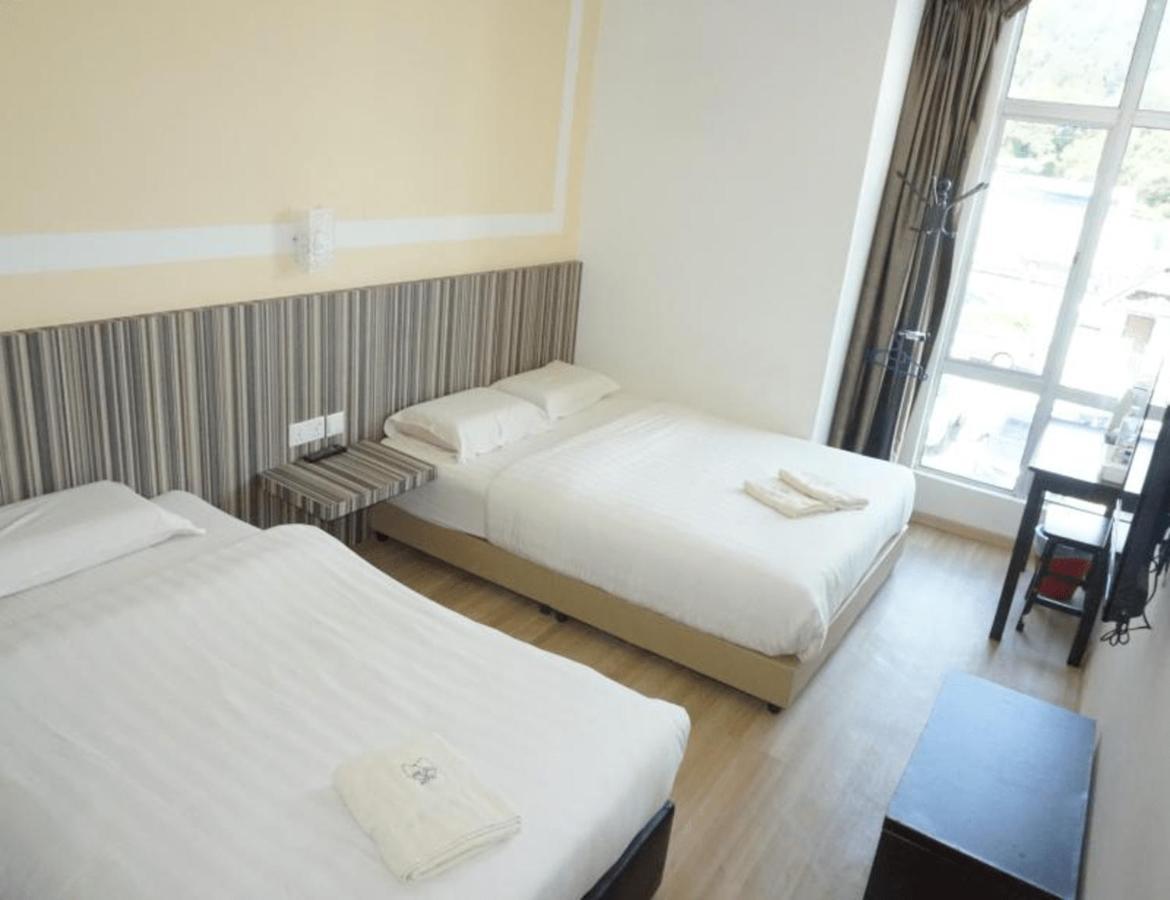 Sun Inns Hotel Ayer Keroh Bagian luar foto