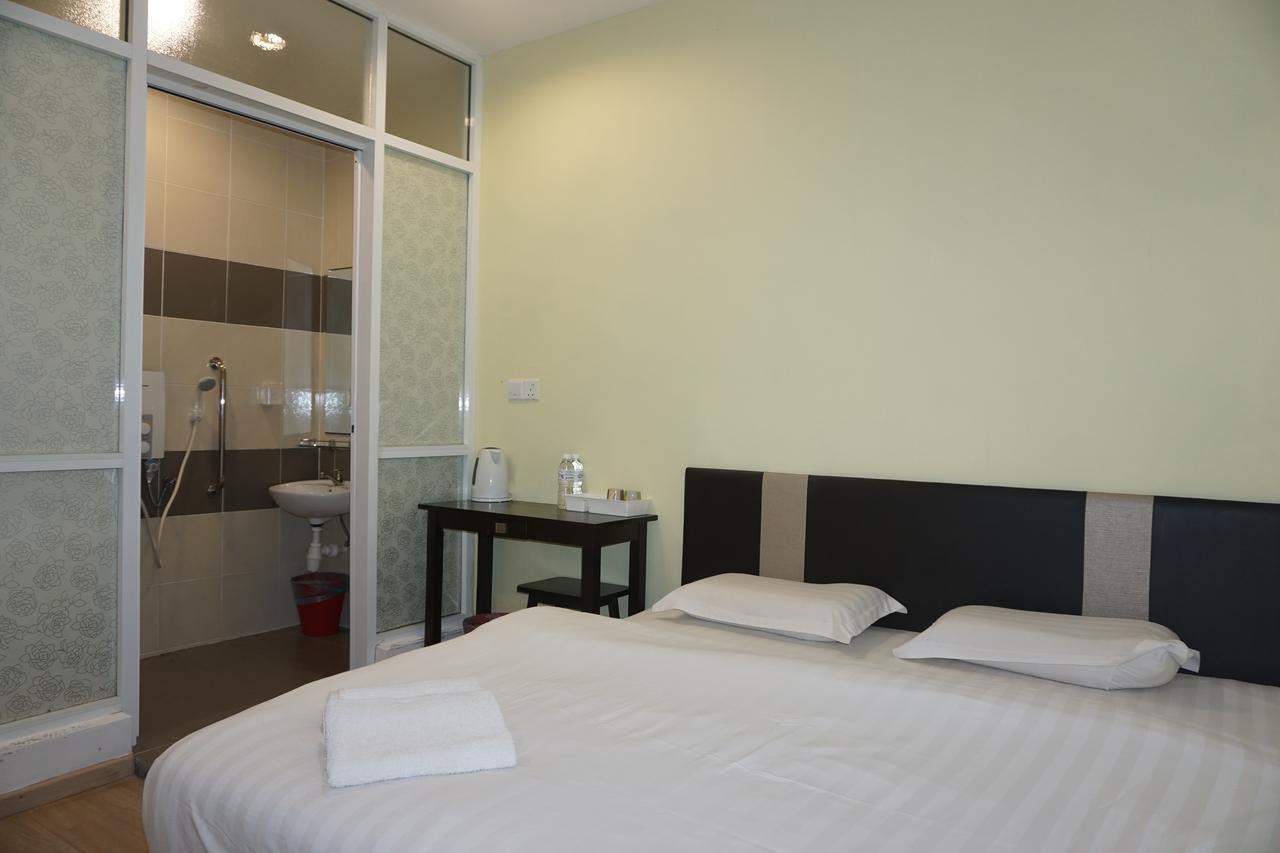 Sun Inns Hotel Ayer Keroh Bagian luar foto
