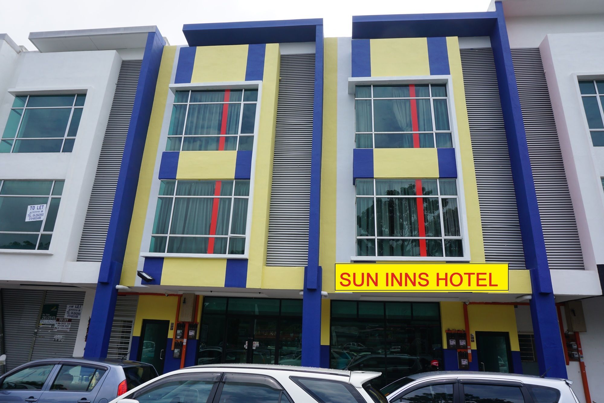 Sun Inns Hotel Ayer Keroh Bagian luar foto