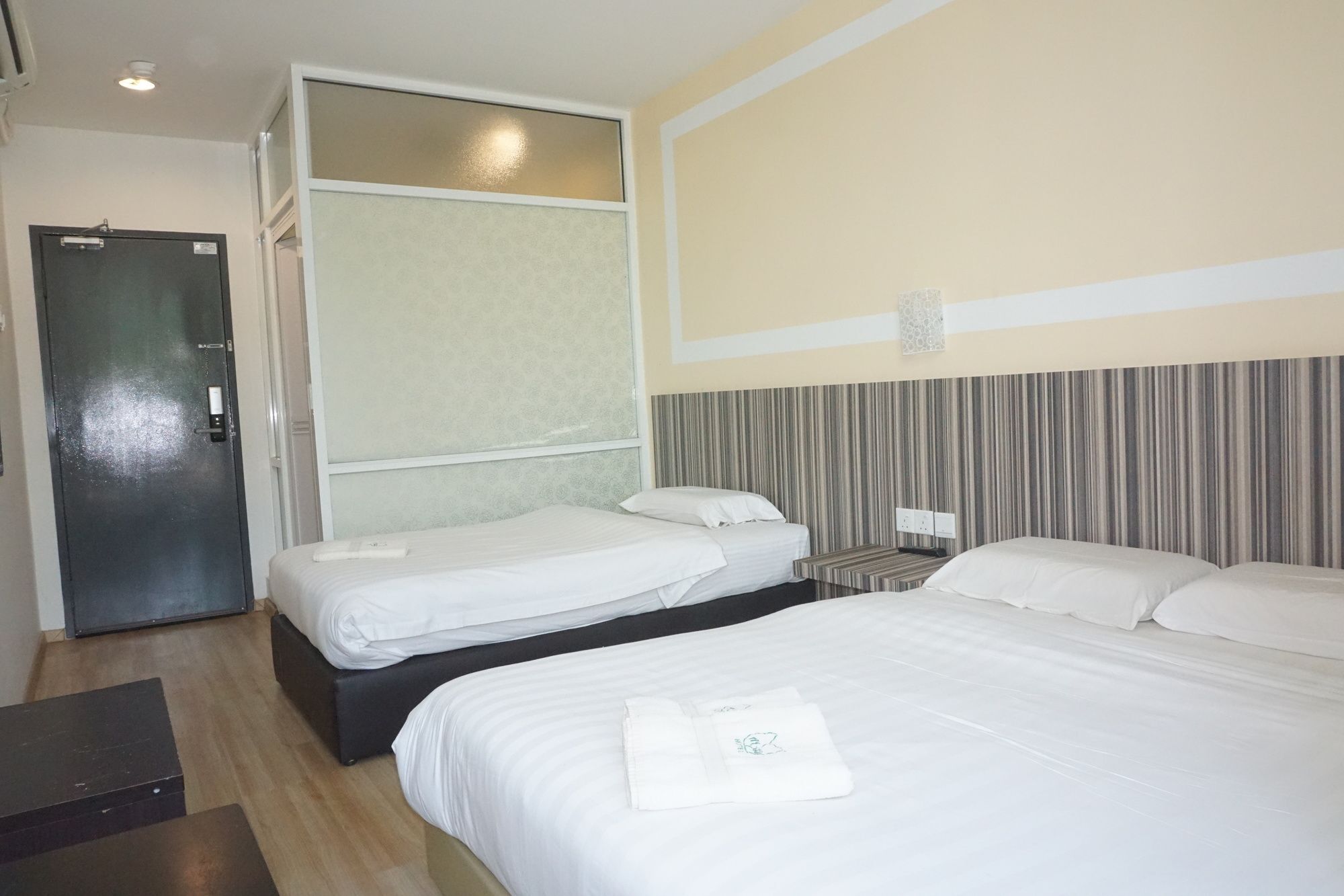 Sun Inns Hotel Ayer Keroh Bagian luar foto